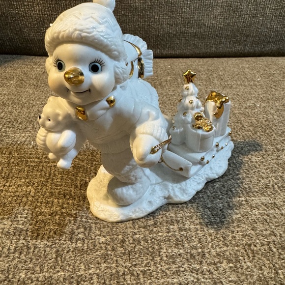 Grandeur Noel Porcelain Snowman Family year 2000 Collectors Edition White/Gold - Picture 7 of 8